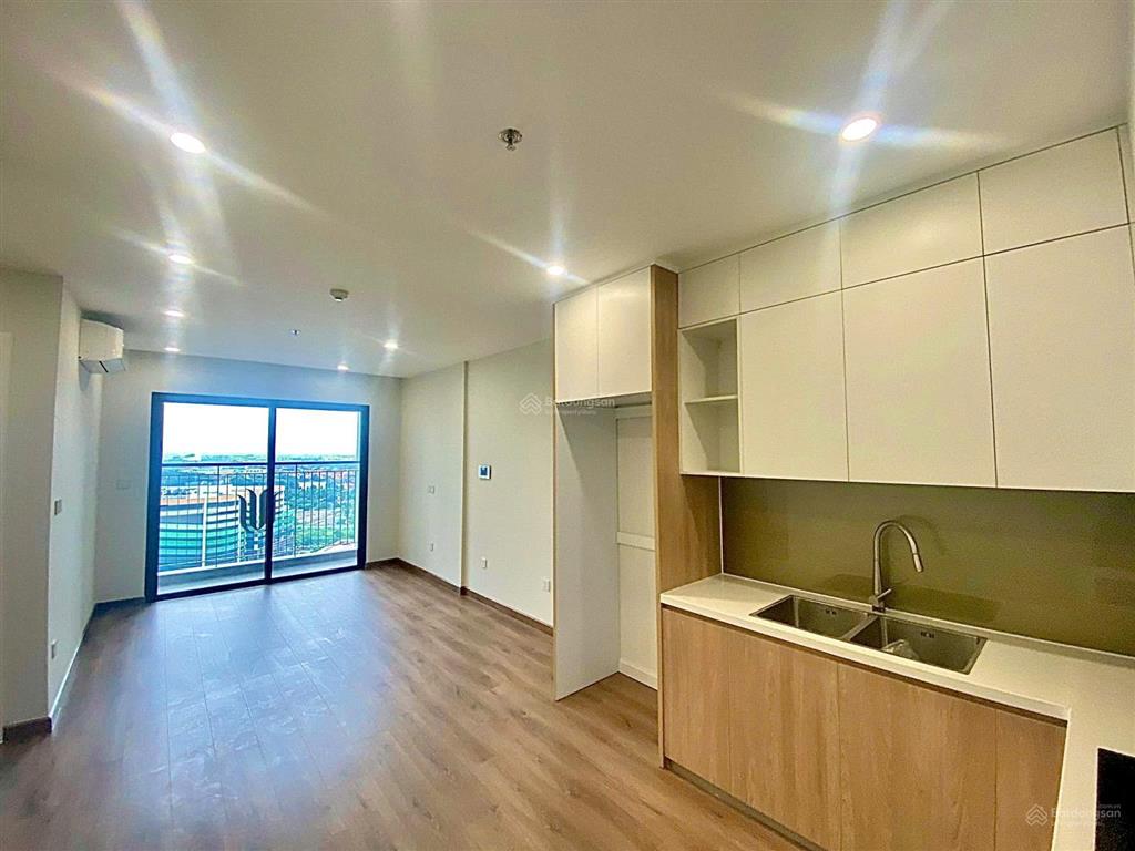 Cho thuê gấp ch 2pn, 1wc, 55m2, 9 triệu và tìm căn theo yêu cầu tại vinhomes smart city