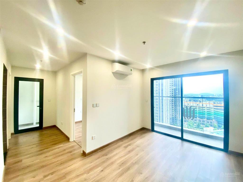 Cho thuê gấp ch 2pn, 1wc, 55m2, 9 triệu và tìm căn theo yêu cầu tại vinhomes smart city