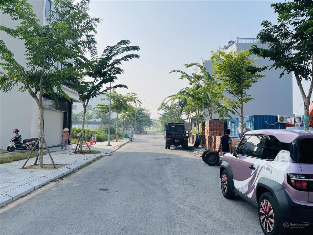 Chính chủ gửi bán đất nền xây lk  sẵn sổ  hướng đẹp  kdt bắc đầm vạc  giá rẻ