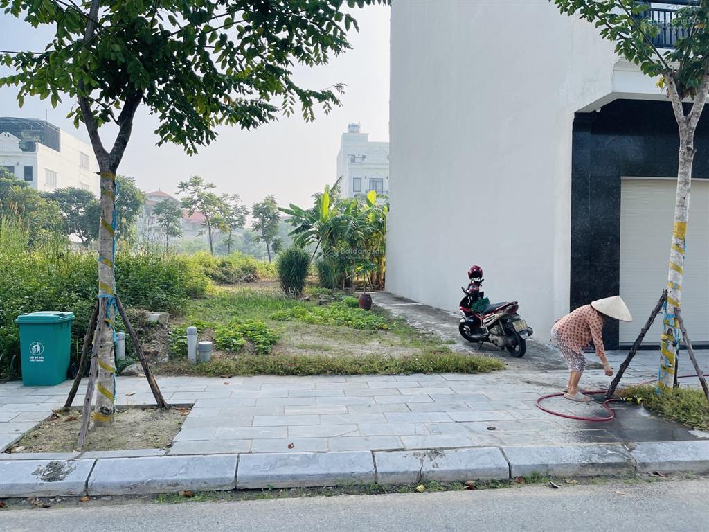 Chính chủ gửi bán đất nền xây lk  sẵn sổ  hướng đẹp  kdt bắc đầm vạc  giá rẻ