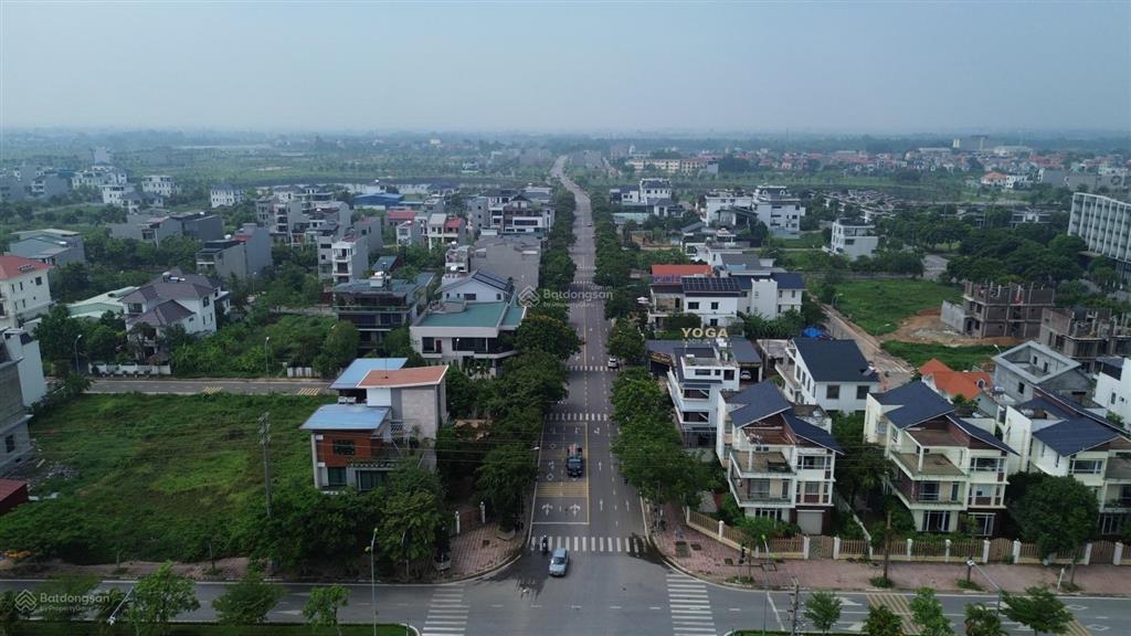 Chính chủ gửi bán lô góc  sẵn bìa  vị trí đẹp  giá tốt  kđt nam vĩnh yên