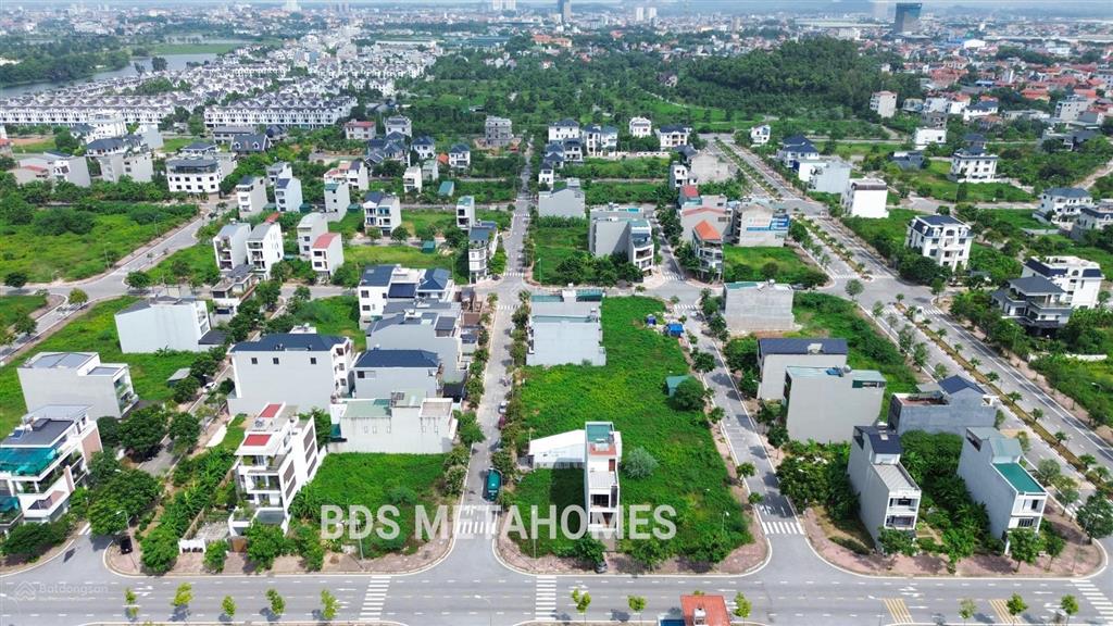 Chính chủ gửi bán đất nền 100m2 sẵn sổ  đường thông  giá tốt  kđt nam vĩnh yên
