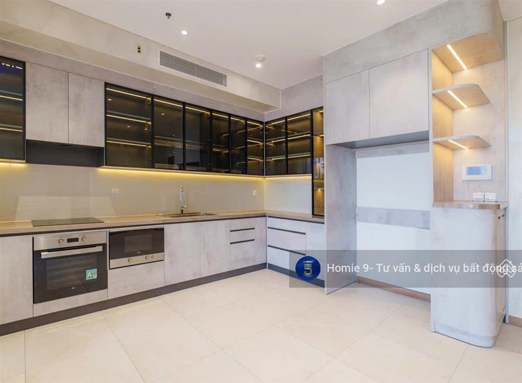 Chuyển nhượng căn 2pn sarimi view công viên, full nội thất, giá chỉ 18.7 tỷ