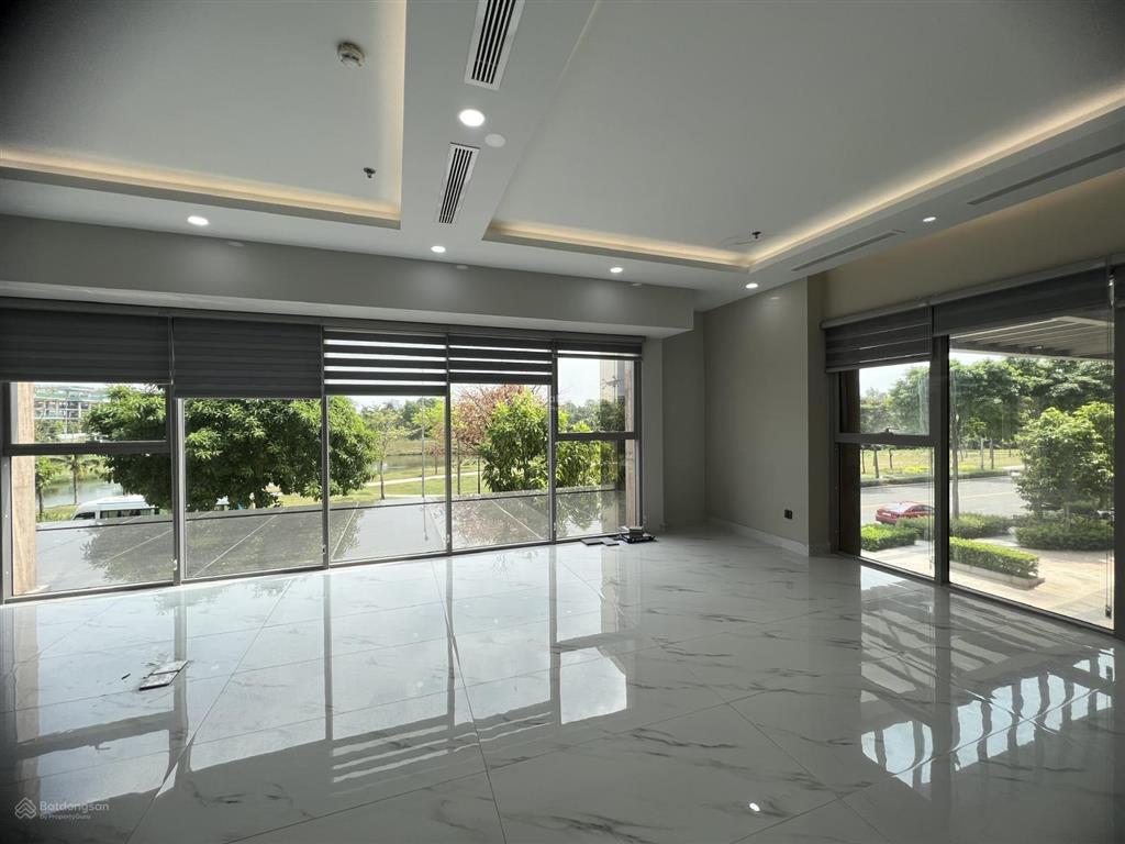 Bán shophouse sarica condominium, 75 tỷ, 263,3m2, giá tốt