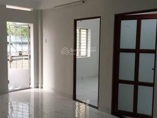 Bán căn hộ bàu cát ii. diện tích 56m2, 2pn, ban công thoáng mát, giá bán 3 tỉ, sổ hồng lâu dài