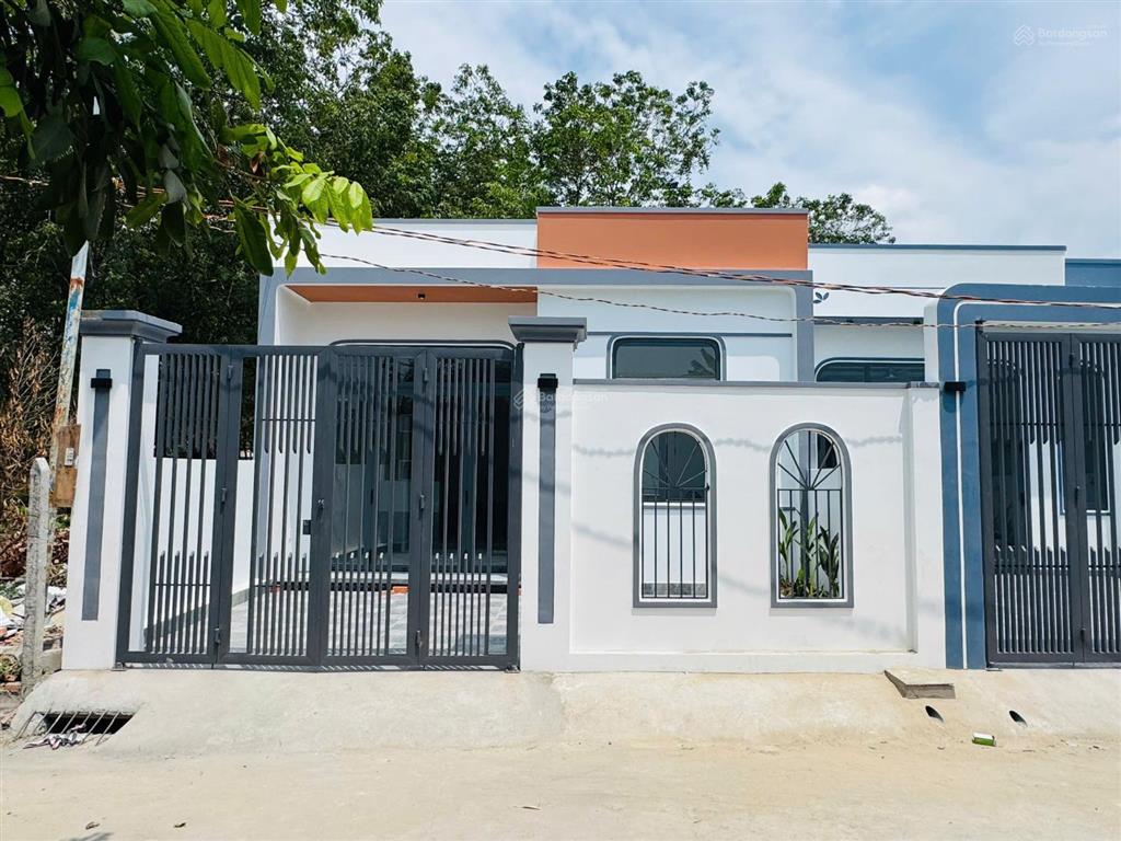 Bán nhà riêng tại phường tân định, 1,78 tỷ, 100m2, 3pn, 1wc, pháp lý đầy đủ