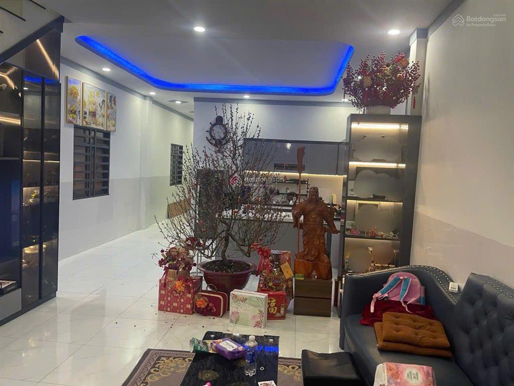 Bán nhà riêng tại phường tân định, bình dương, giá tốt 2,15 tỷ, 100m2