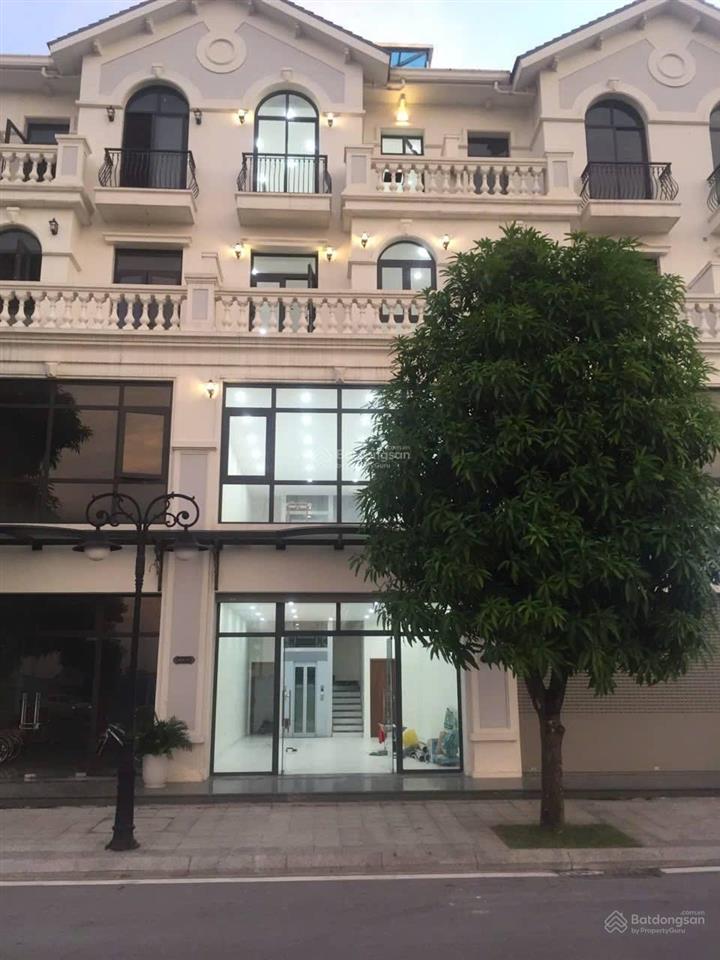 Cần tiền bán gấp căn liền kề/ shophouse, hoàn thiện 5 tầng sẵn dòng tiền giá hời 15 tỷ