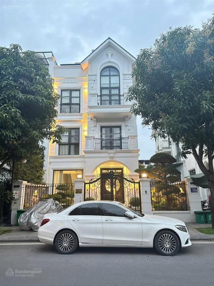 Cực rẻ!! bán gấp biệt thự song lập 150m2 gần hồ giá chỉ 24 tỷ (mtg)