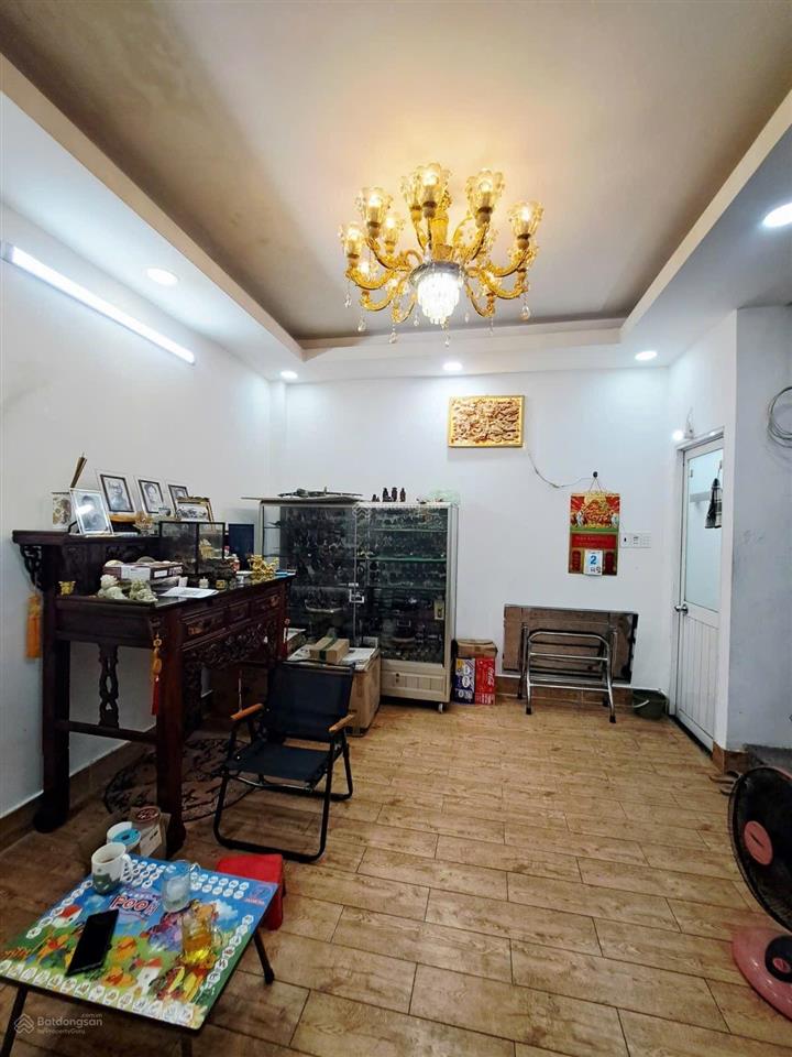 Bán nhà 3 tầng mới lương thế vinh 2pn, 3wc giá tốt 3,7 tỷ, 47m2. giá hợp lý thị trường