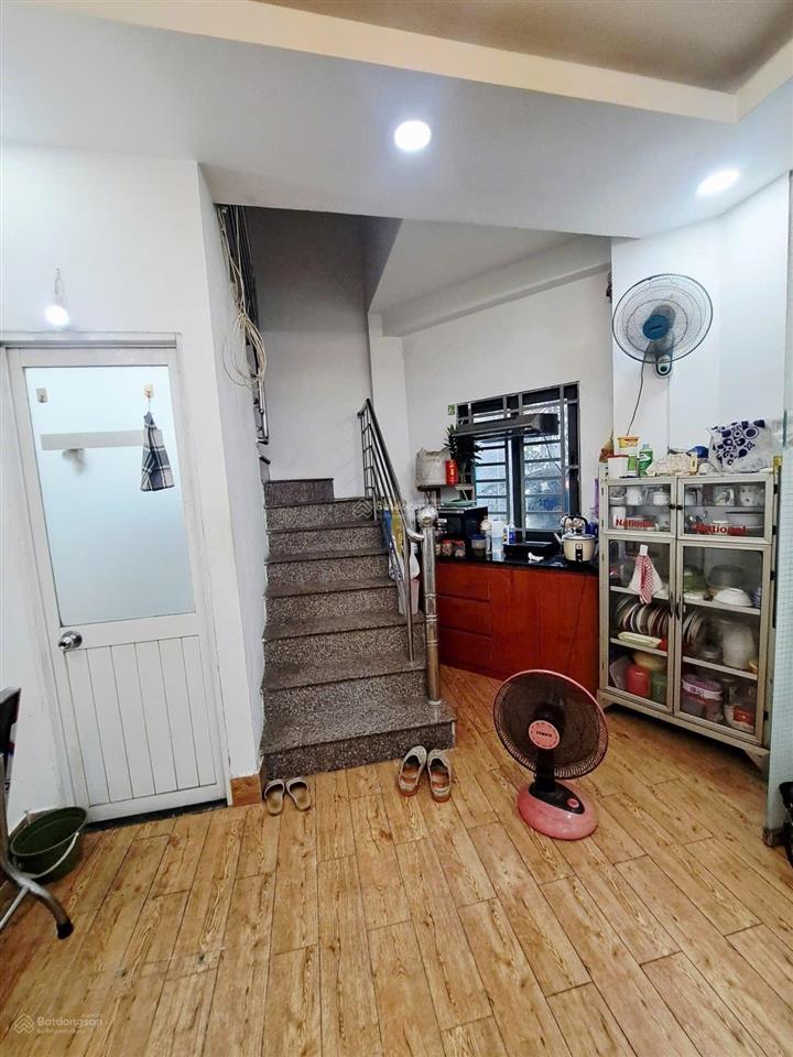 Bán nhà 3 tầng mới lương thế vinh 2pn, 3wc giá tốt 3,7 tỷ, 47m2. giá hợp lý thị trường