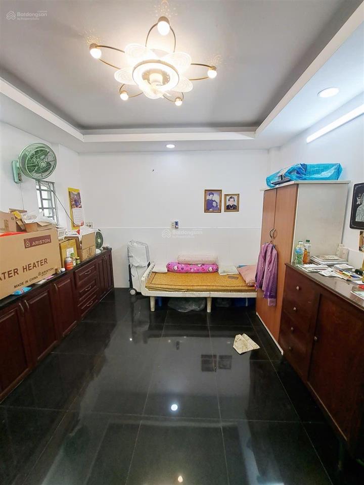 Bán nhà 3 tầng mới lương thế vinh 2pn, 3wc giá tốt 3,7 tỷ, 47m2. giá hợp lý thị trường