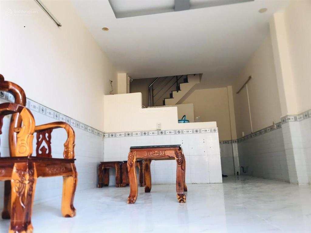 Nhà riêng bán tại lê văn lương, 1,75 tỷ, 30m2, giá tốt hot!