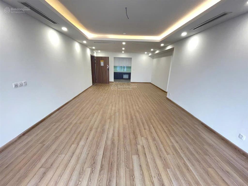 Cho thuê ct5ct6 mhdi lê đức thọ. căn 140m2 3pn +1 kho  3wc. đồ cơ bản. gía 16tr/th.  0822 511 ***