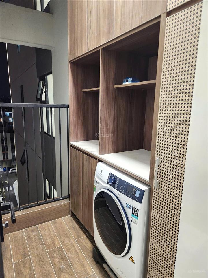 Cho thuê sky park số 3 tôn thất thuyết 86m 2pn + 1đn  2wc full nt đẹp. giá 19 tr/th.  0822 511 ***