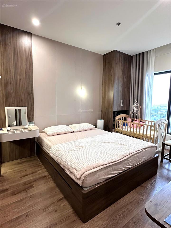 Cho thuê sky park số 3 tôn thất thuyết 86m 2pn + 1đn  2wc full nt đẹp. giá 19 tr/th.  0822 511 ***