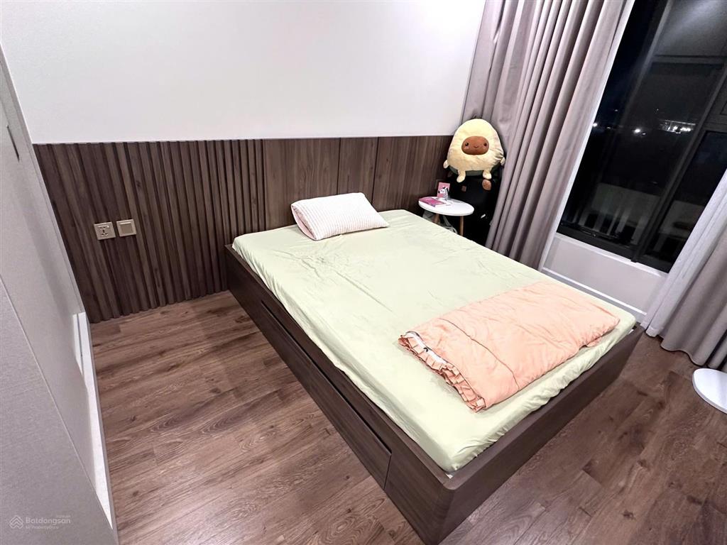 Cho thuê sky park số 3 tôn thất thuyết 86m 2pn + 1đn  2wc full nt đẹp. giá 19 tr/th.  0822 511 ***