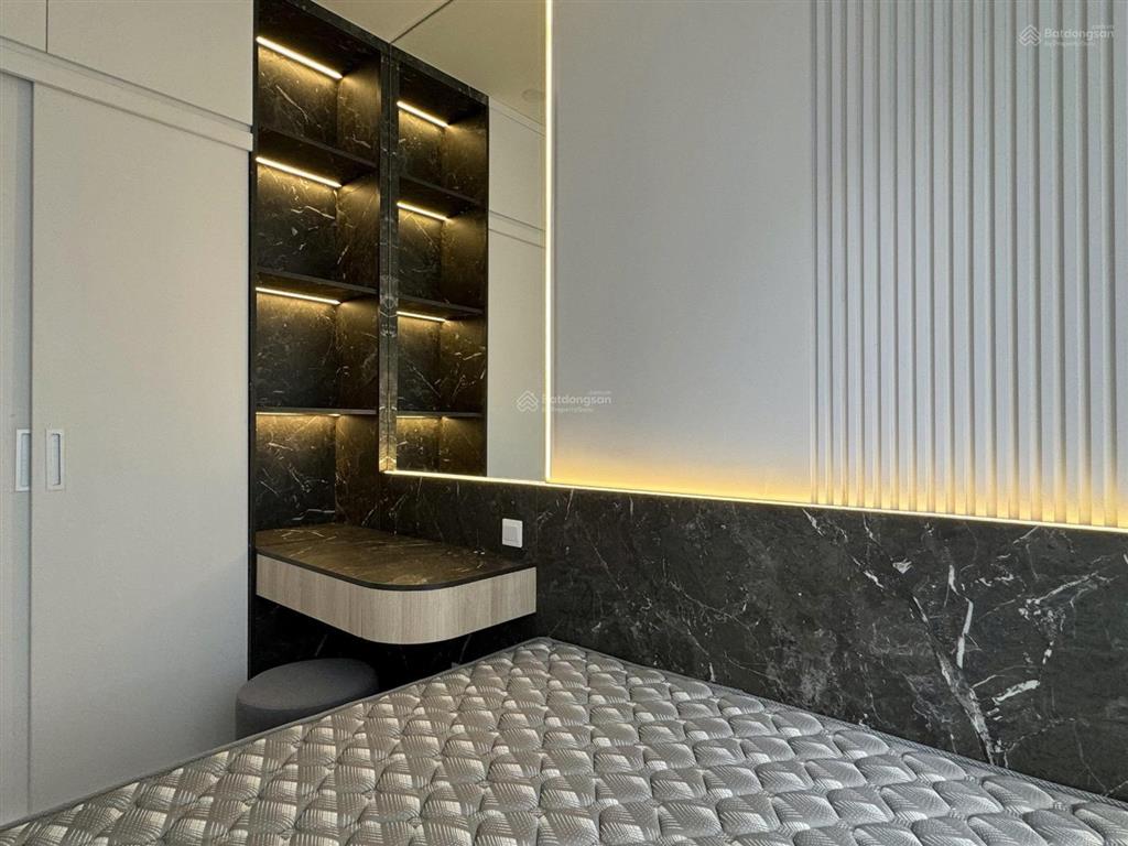 Hot. tôi cho thuê ch masteri west heights  60m² 2pn 2wc full nt đẹp. giá 12 tr/th.  0822 511 ***