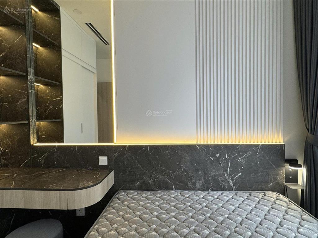 Hot. tôi cho thuê ch masteri west heights  60m² 2pn 2wc full nt đẹp. giá 12 tr/th.  0822 511 ***