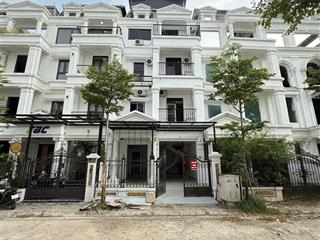 Bán liền kề đại mỗ, nam từ liêm. tiềm năng tăng giá mạnh, chính chủ gửi bán 106m2, mt6m, giá đầu tư