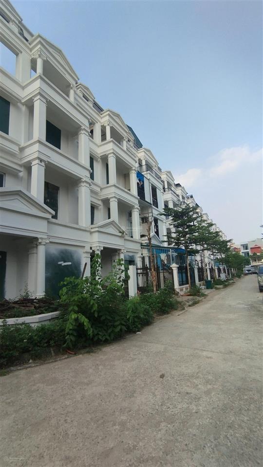 Bán liền kề đại mỗ, nam từ liêm. tiềm năng tăng giá mạnh, chính chủ gửi bán 106m2, mt6m, giá đầu tư