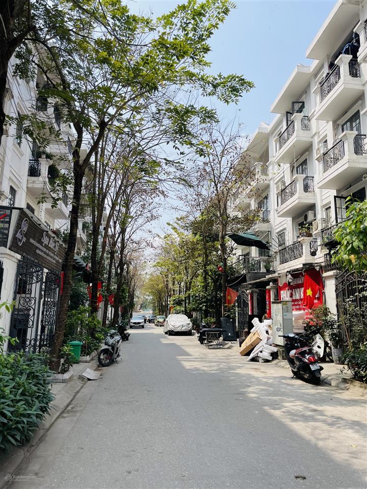 Bán liền kề đại kim, nguyễn xiển. ô tô tránh, vỉa hè, kd tốt. diện tích 75m2, 5 tầng, giá tốt nhất