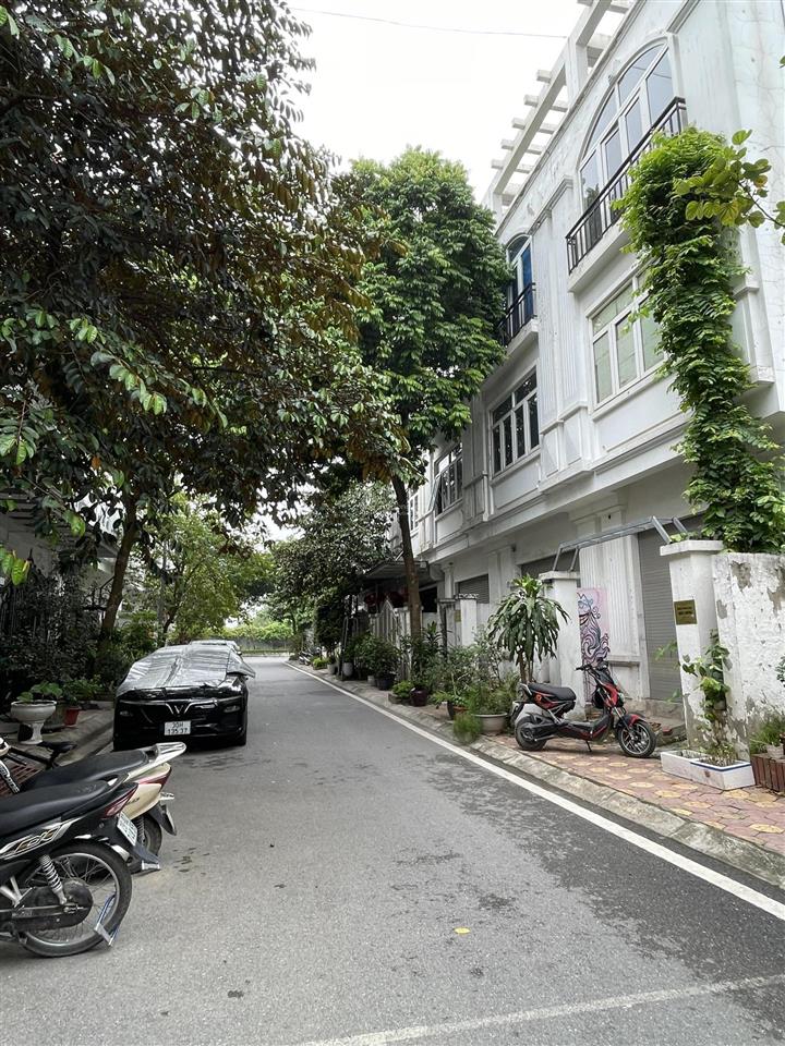 Bán liền kề hải âu, kđt cầu bươu. diện tích 57m2, 4 tầng, giá tốt nhất. tương lai tăng giá mạnh