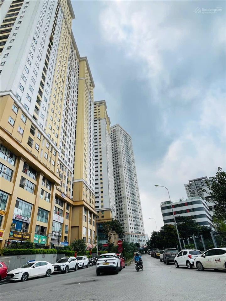 Bán biệt thự kim văn kim lũ, nguyễn xiển. diện tích 127m2, 4 tầng, mặt 8.2m, giá trực tiếp chủ