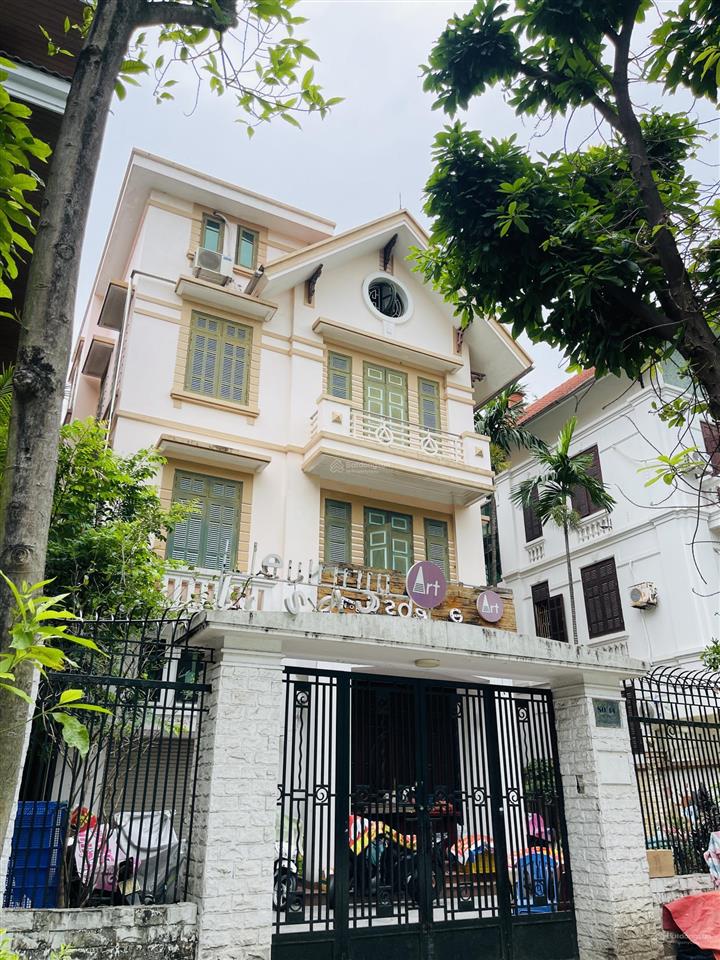 Bán biệt thự kim văn kim lũ, nguyễn xiển. diện tích 128m2, 4 tầng, mặt 8.2m, khu hiếm nhà bán