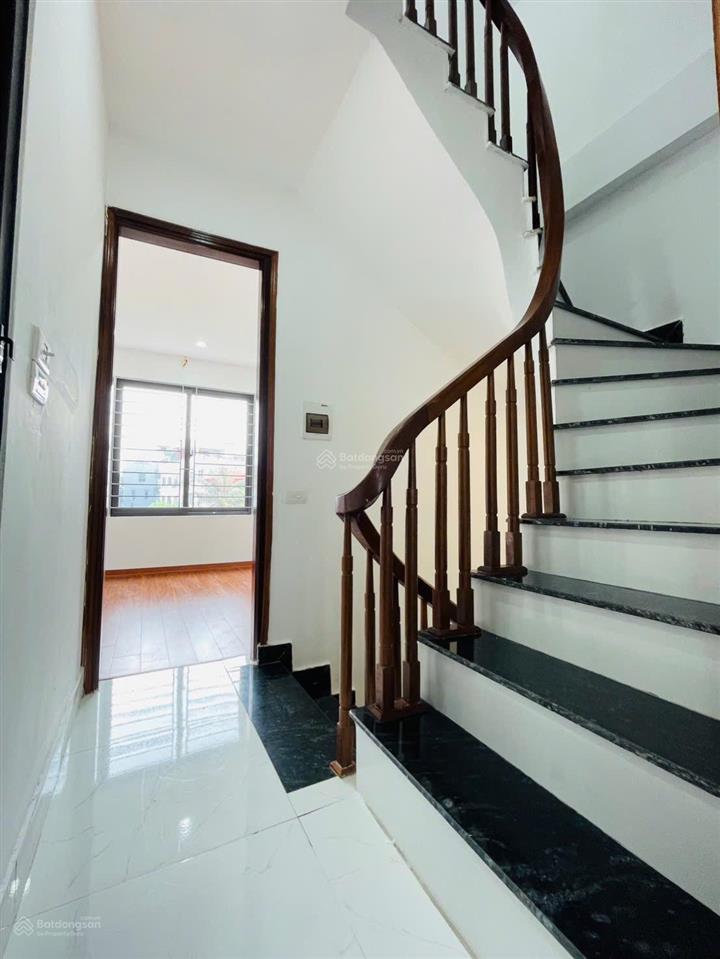 Bán nhà ngọc hồi, hoàng liệt, ngay mặt ql1a mở rộng, diện tích 45m2, 5 tầng, xây mới độc lập, giá..