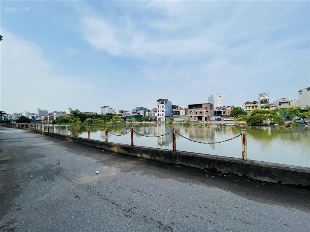 Bán đất đấu giá long biên, vỉa hè, ô tô tránh, kd, cạnh hồ. dt 91m2, mặt 7m, giá 16.4 tỷ còn bớt