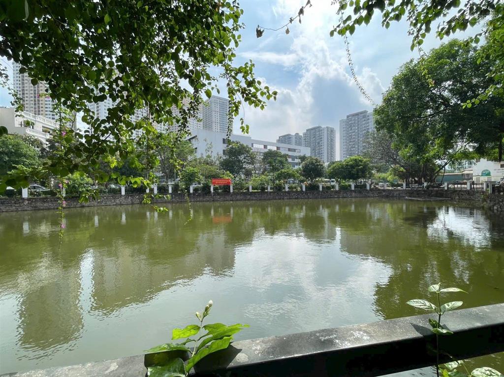 Bán liền kề kđt nguyễn xiển, cạnh trường ngôi sao hm, view hồ, kd, dt 88m2, mt 5m, hiếm nhà bán