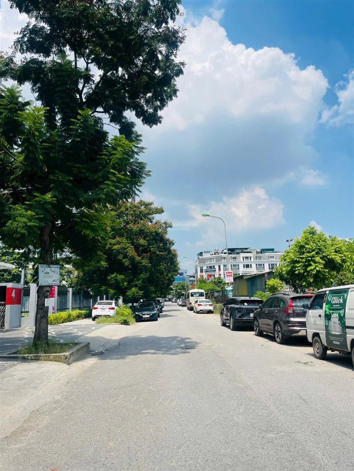 Bán liền kề kđt nguyễn xiển, cạnh trường ngôi sao hm, view hồ, kd, dt 88m2, mt 5m, hiếm nhà bán