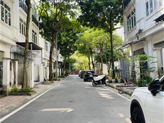 Bán liền kề hải âu, khu đô thị mới cầu bươu. ô tô tránh, vỉa hè, kd vp. dt 58m2, 4 tầng, giá tốt