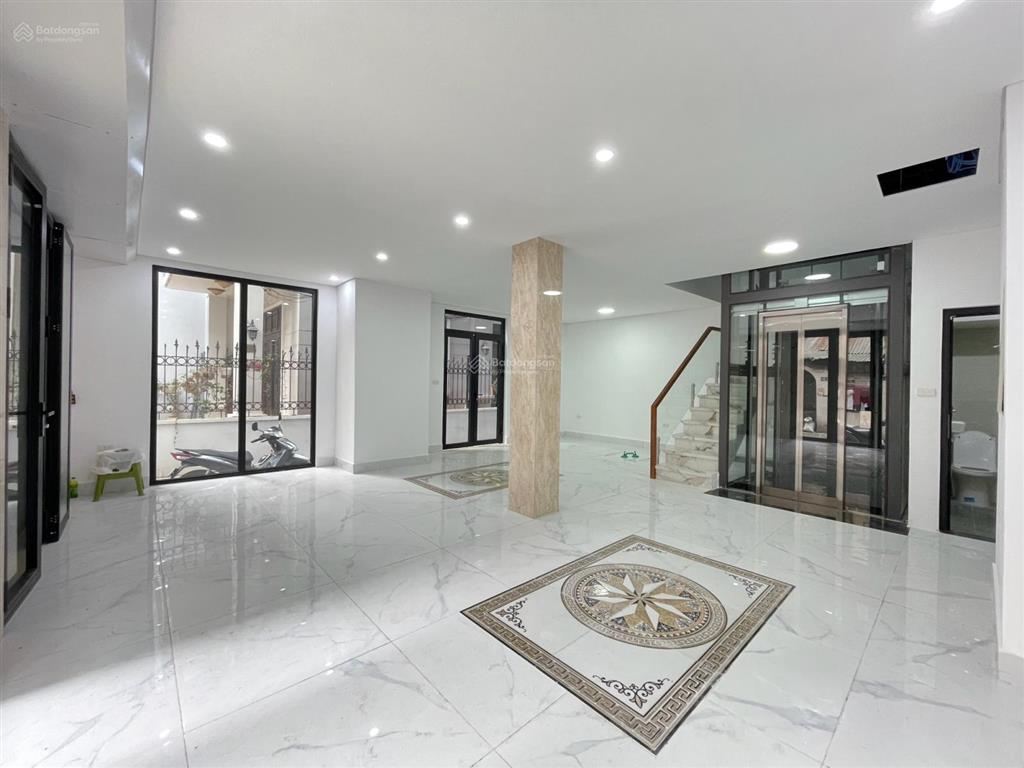 Bán nhà hoành đạo thành, thanh xuân, ô tô tránh, vỉa hè kinh doanh, 6 tầng thang máy, cực đẹp hiếm