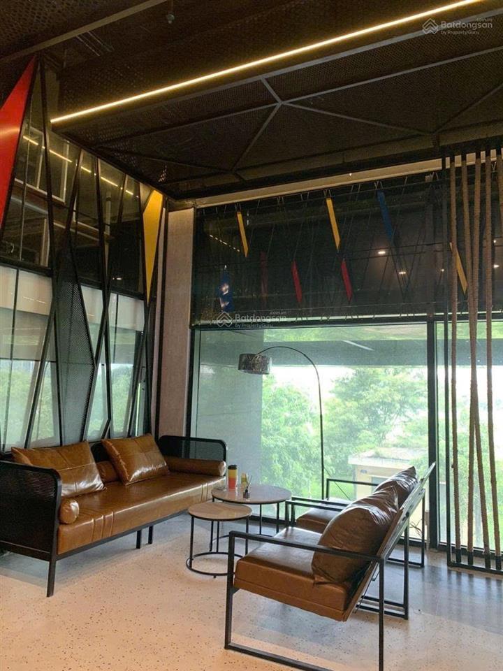 Cho thuê 400m2 văn phòng khu ngoại giao đoàn gần đại sứ quán hàn quốc