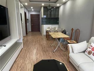 Bán căn 2 phòng ngủ 75m2 đẹp view hồ tp giao lưu tòa hh epic home
