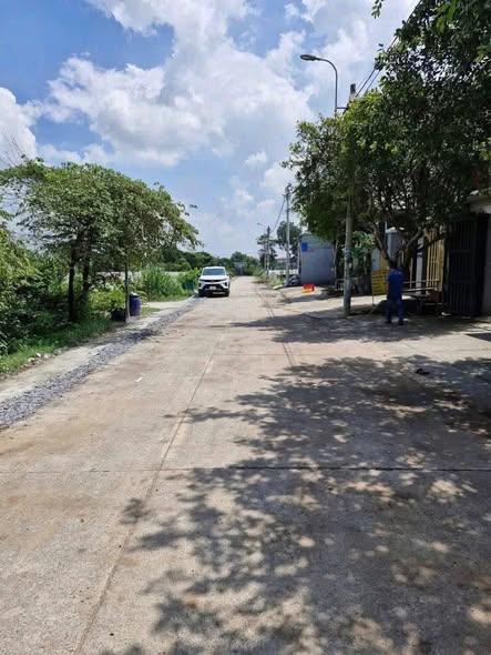 Bán đất mặt tiền 17,5x22,5m giá 7 tỷ Đường Xuân Thới Sơn