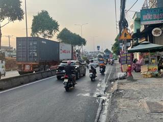 Bán đất mặt tiền 40x80m giá 70 tỷ Đường Quốc Lộ 22