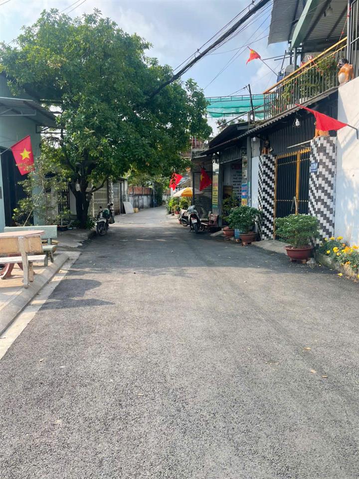 Bán đất 5x22m giá 3,75 tỷ Đường nhựa 6m thông Đông Thạnh 7