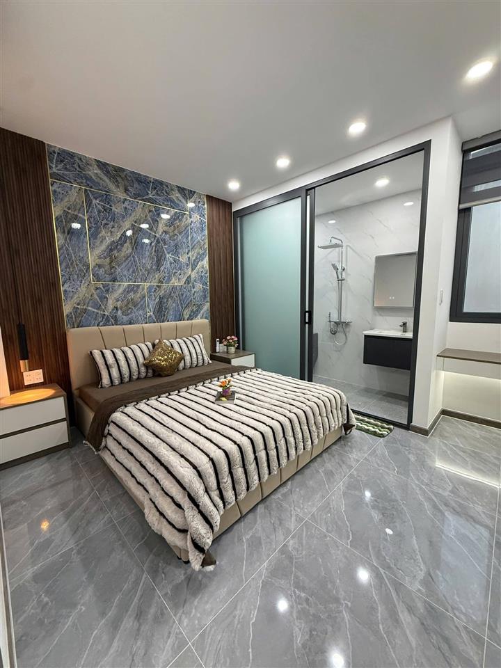 Bán nhà 1 lửng 2 lầu 5x17m giá nhỉnh 6 tỷ gần đường Lê Văn Khương