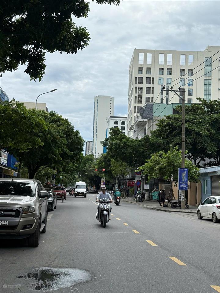 Thanh khoản mt  quang trung  hải châu 1  tp đà nẵng  bán đất tặng nhà 3 tầng