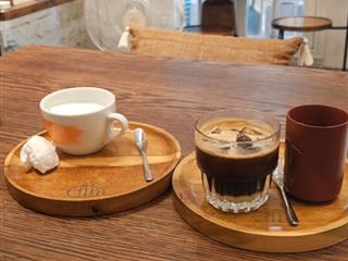 Bán nhà phố cổ tầng 2 tông đản sổ đỏ to đùng 44/80m2 lô góc view mặt phố nhà siêu đẹp 3 ngủ 2vs