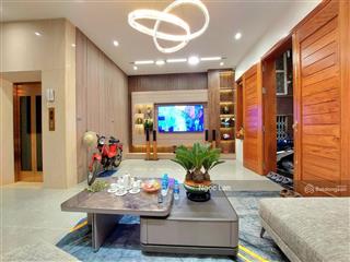 Bán nhà xây mới phố tây sơn  thịnh quang 32 m x 5 tầng 7,5 tỷ sổ đỏ đống đa hai thoáng trước sau