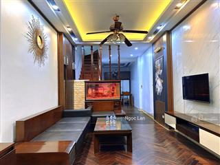 Trung phụng 55m x 4 tầng 4 ngủ nhà đẹp dân xây thôngthoáng trước sau ô chờ thang máy sổ đỏ đống đa