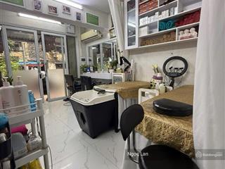 Bán nhà phố tôn đức thắng 5.6 tỷ sổ đỏ 90 m2 tầng 1 tập thể bộ công an 3 ngủ 2vs ở & kd cực tốt .