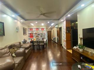 Vị trí vàng tầng 2 tập thể trung tự 125m2 mặt phố phạm ngọc thạch 3 ngủ ban công cực rộng ô tô đỗ