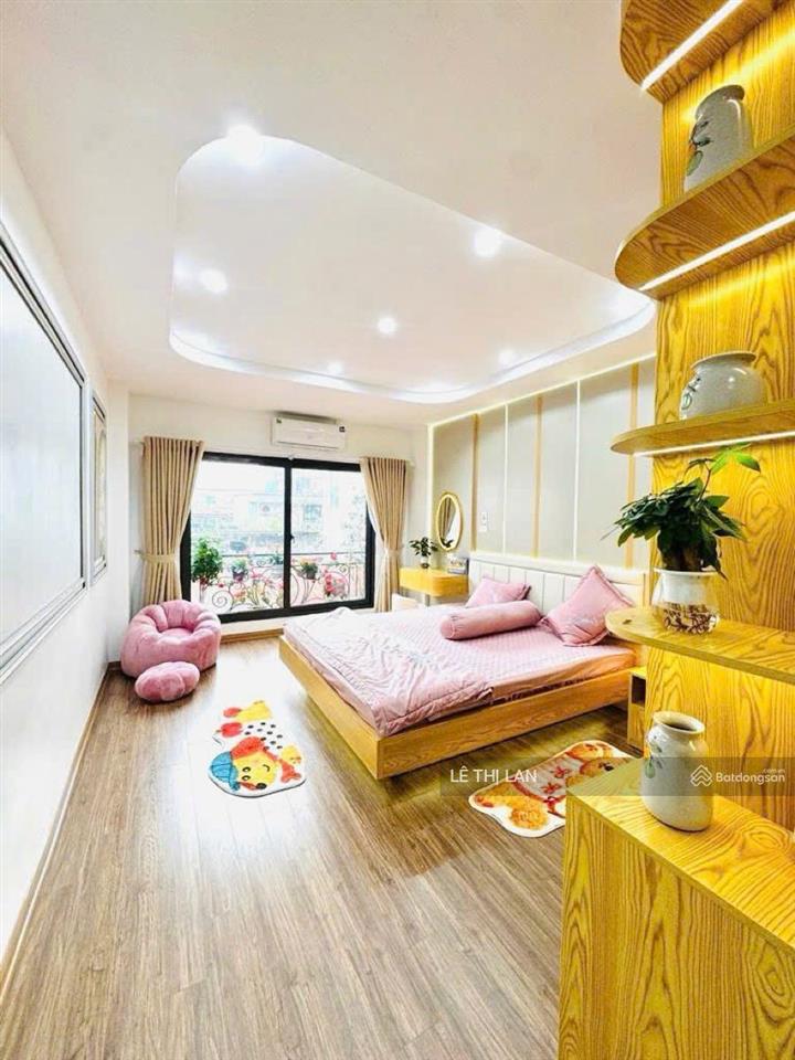 Bán nhà tại huỳnh thúc kháng, đống đa 4,4 tỷ, 90m2, 3pn, 2wc, tập thể tầng 2 đẹp như cc hiện đại