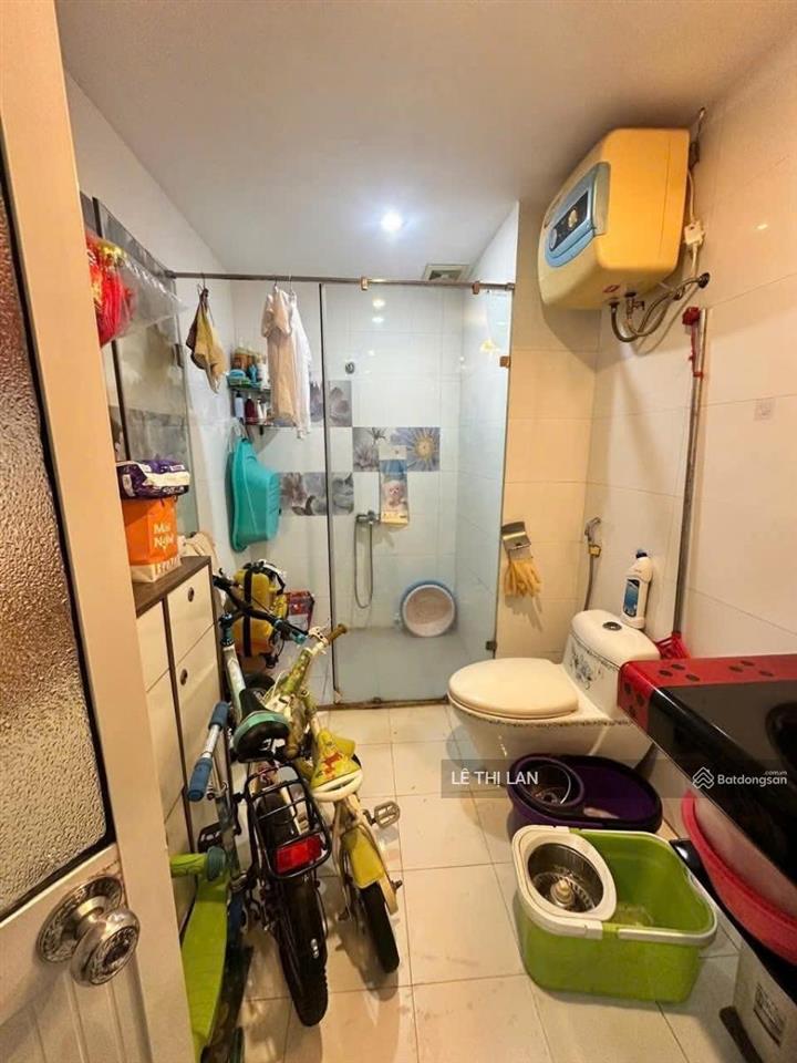 Nhanh mới kịp bán nhà chỉ 7 tỷ chút sổ đỏ tập thể phốtôn đản 52/90 m2 víp nhất hoàn kiếm 3 ngủ 2 vs