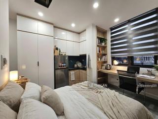 Gấp, nhà bán phố cổ lò sũ  tôn đản sổ đỏ hk 85 m2 tt 3 ngủ 2 vs sát mặt phố ô tô qua , làm homstay